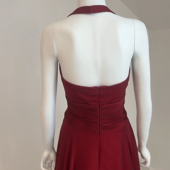 NWT SAMPLE BELLA FORMALS by Venus bridal size 10 Claret red Iridescent chiffon. - Picture 5 of 8